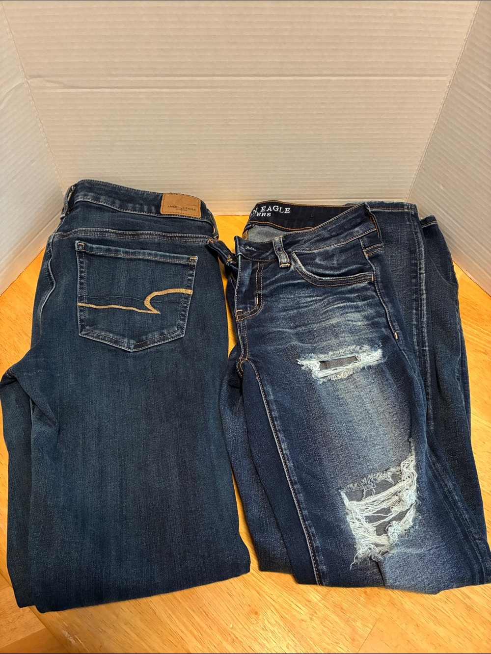 2 pairs American Eagle Size 4 Women's Dark Blue Jeggings
